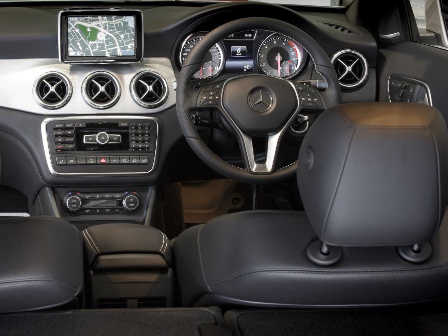  Mercedes-Benz GLA250 4Matic 2014 года  (AU) (фото 15 из 25)